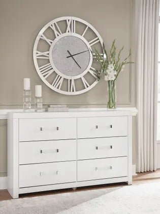Maeling Six Drawer Dresser