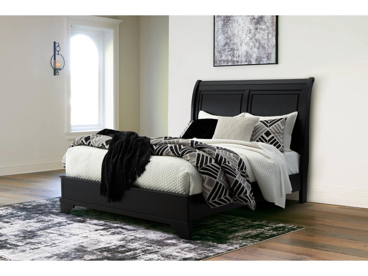 Chylanta Queen Sleigh Bed