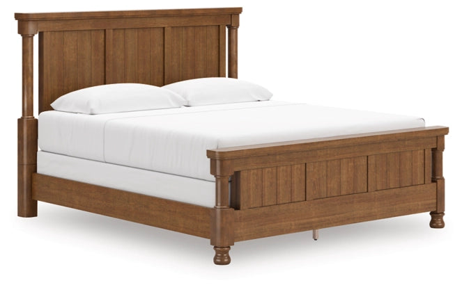 Rowlenstown King Poster Bed