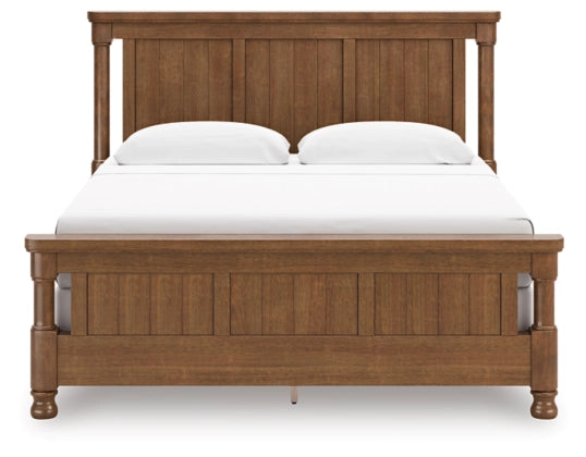 Rowlenstown King Poster Bed