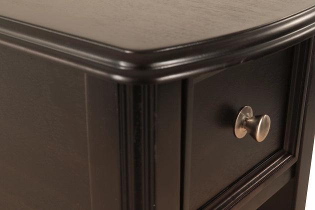 Breegin Chairside End Table - Castle Furniture