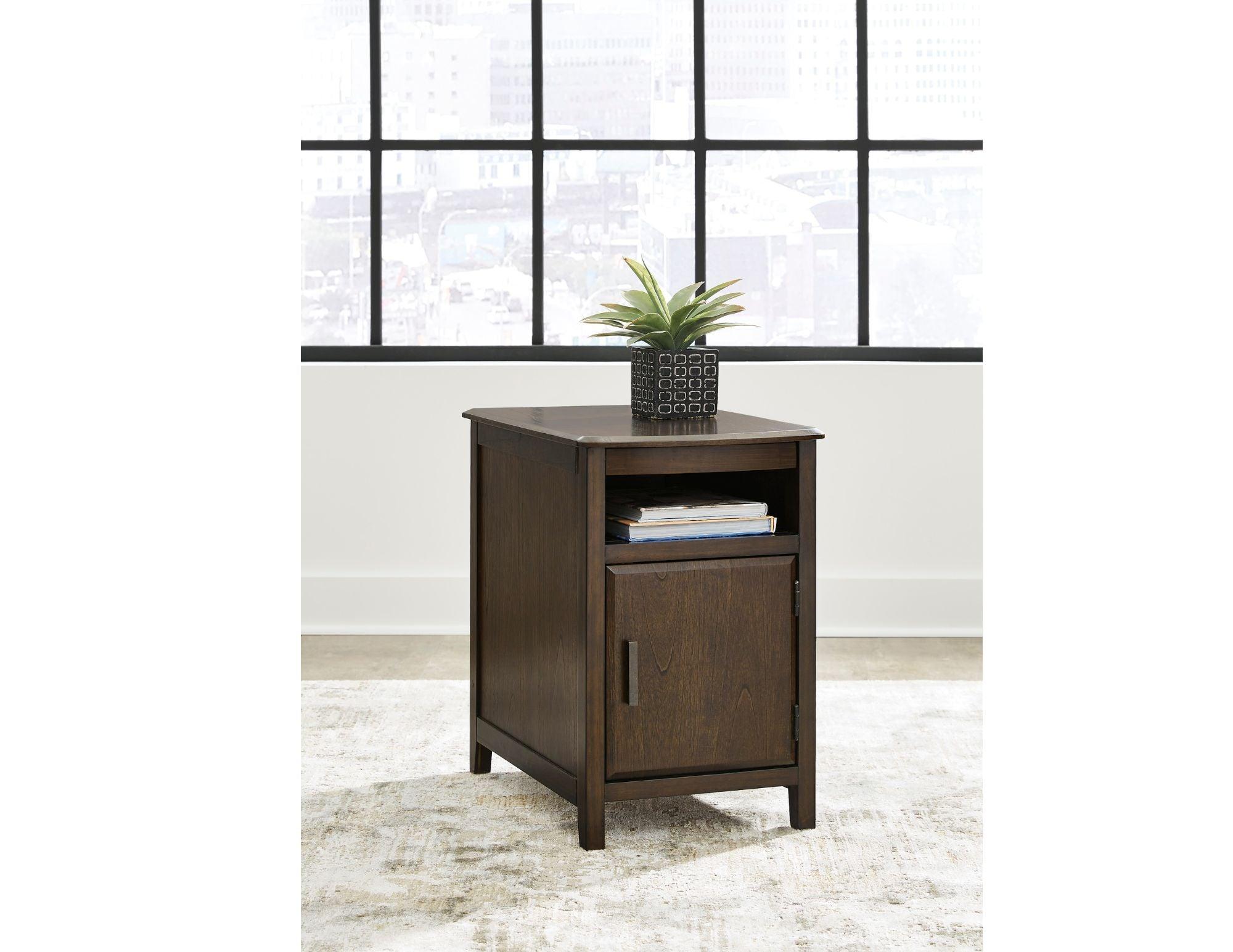 Devonsted Chairside End Table