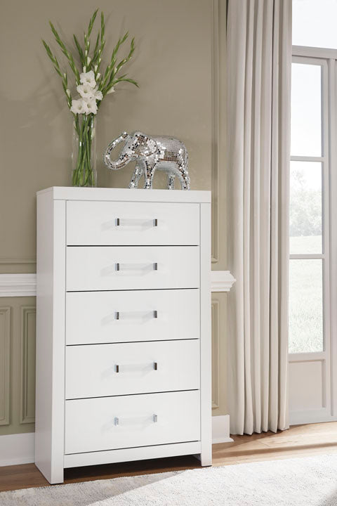 Maeling Five Drawer Chest