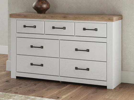 Savonport Seven Drawer Dresser Mirror