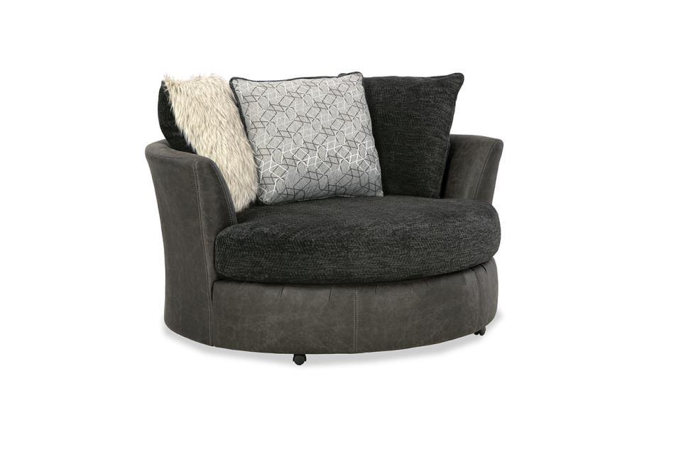 Zaftig Swivel Chair