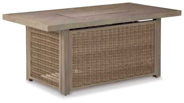 Beachcroft Outdoor Living - Castle Furniture