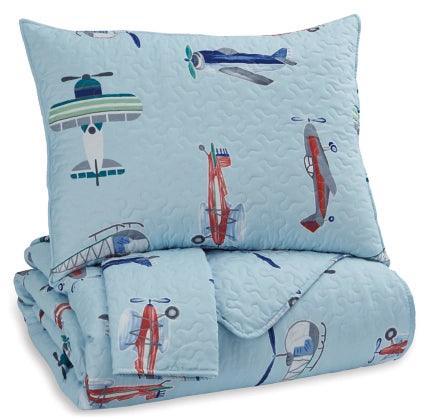 McAllen 2-Piece Quilt Set - Castle Furniture