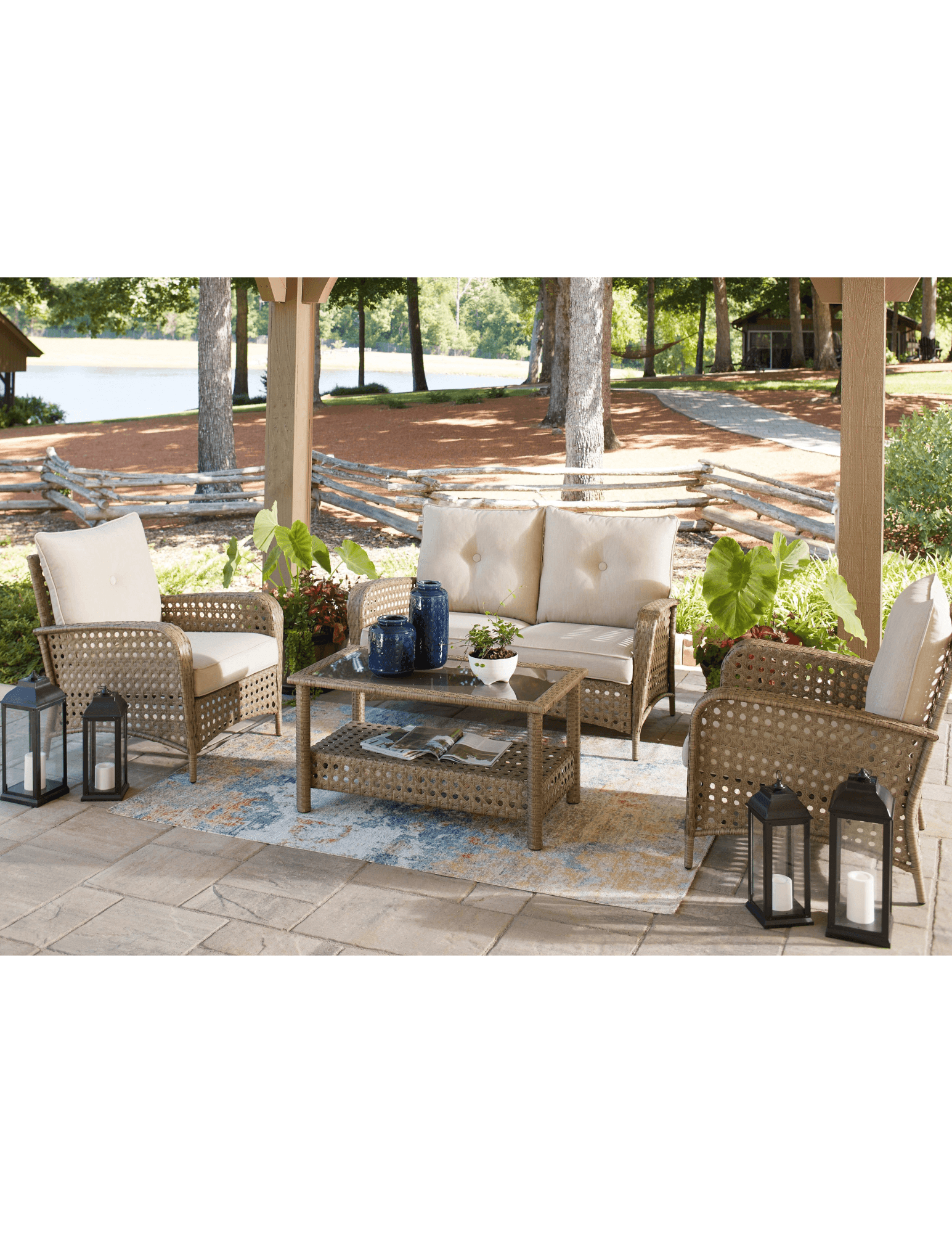 Braylee Outdoor Living - Castle Furniture & Appliances