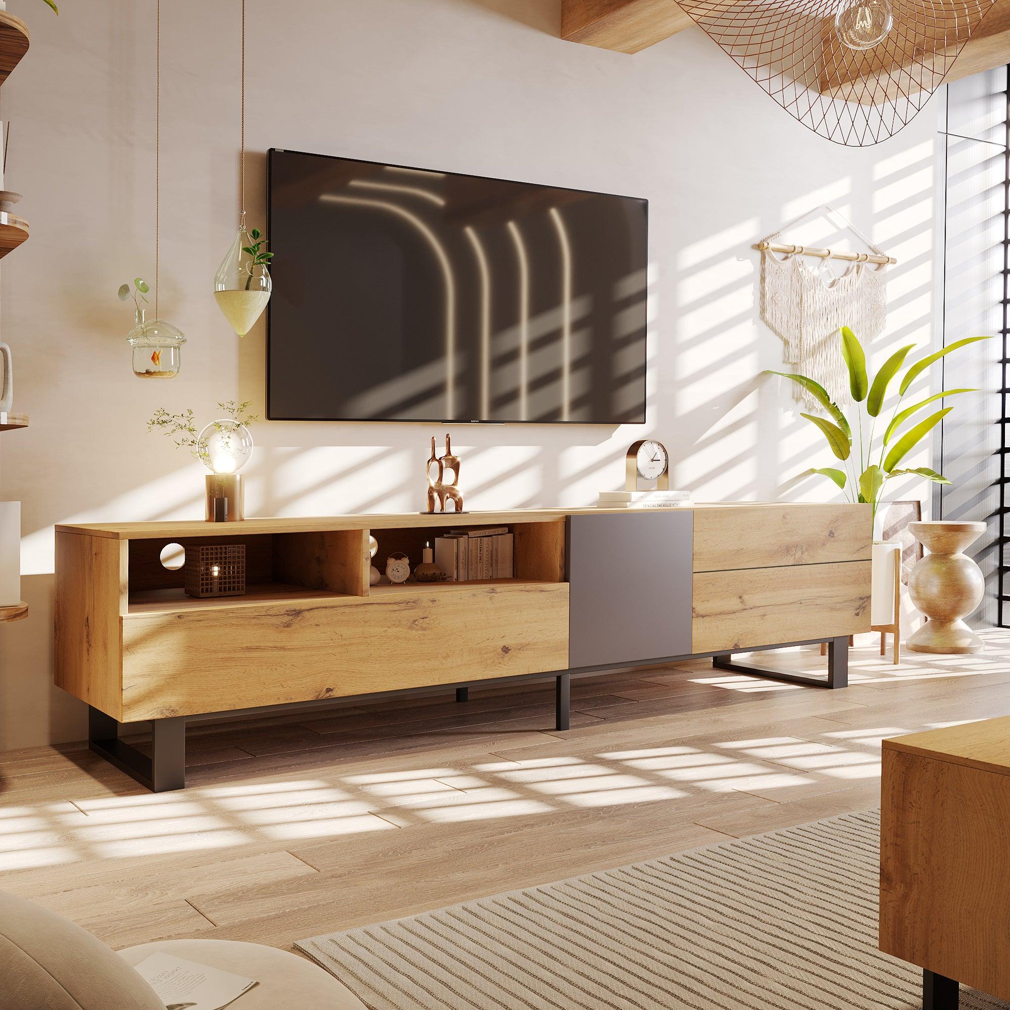 Entertainment Center 80'' TV